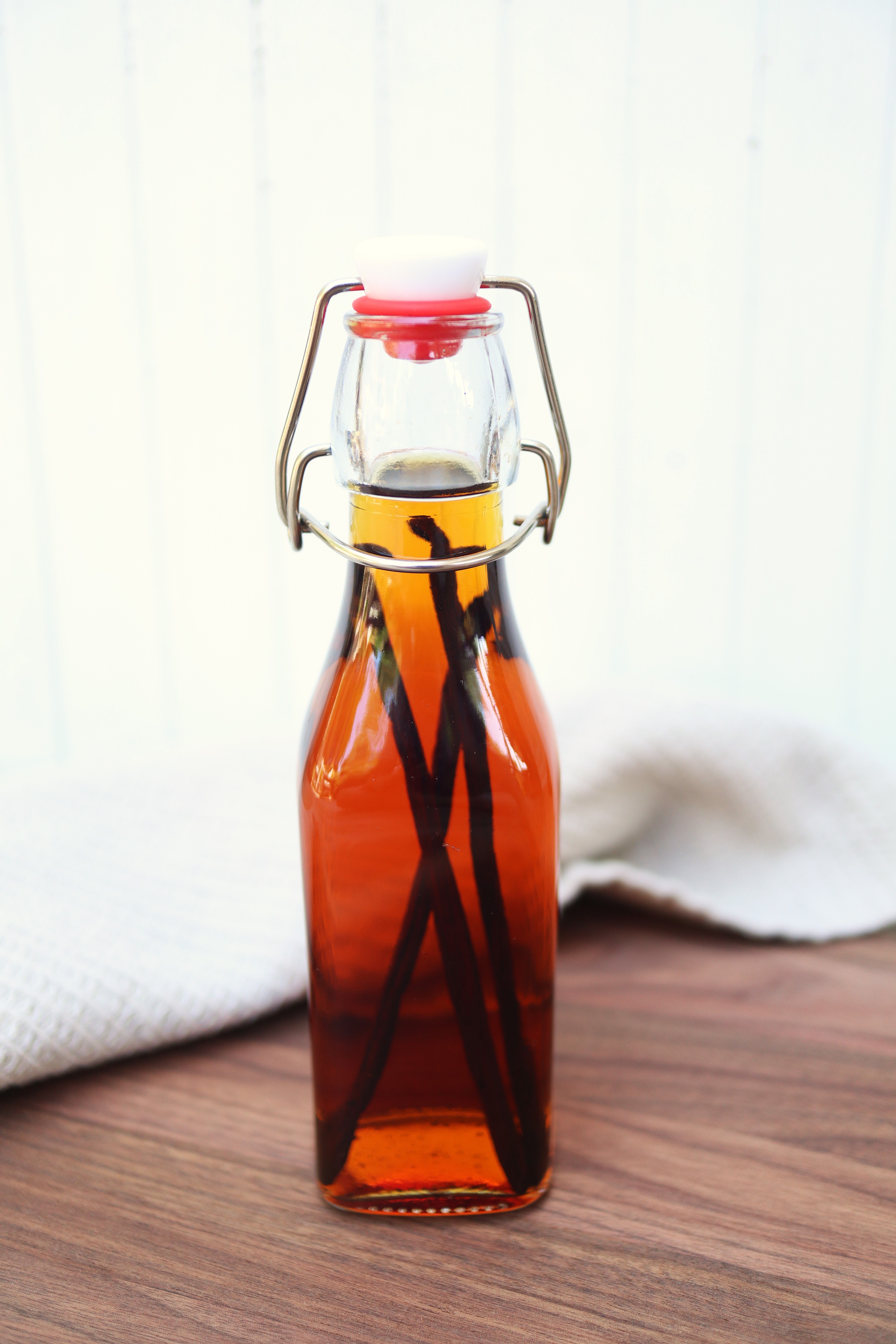 Homemade Vanilla Extract